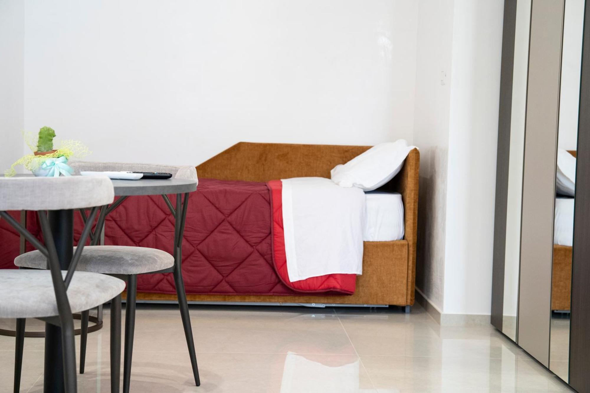 Pietra Viva Suite E Relax Veglie Kültér fotó