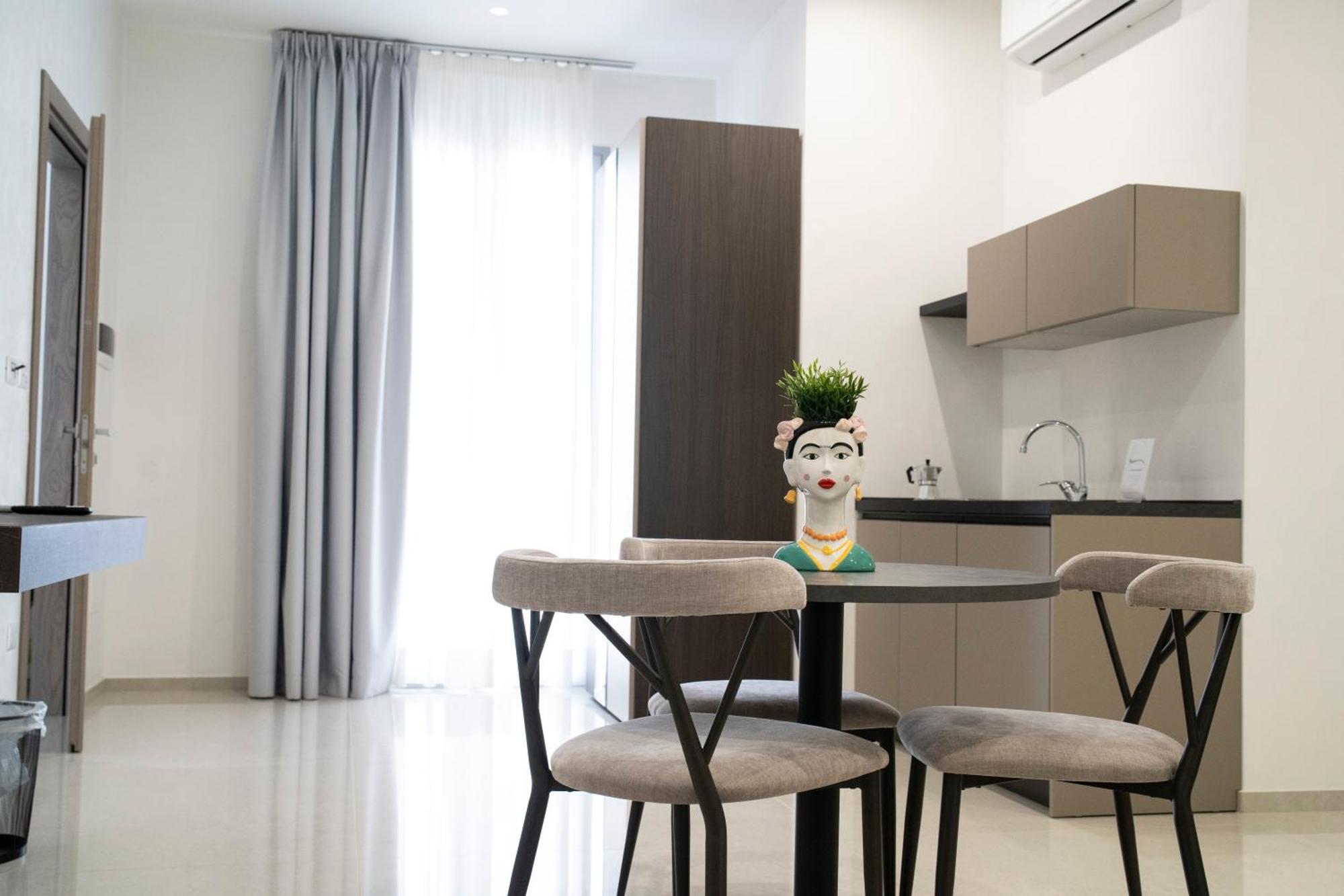 Pietra Viva Suite E Relax Veglie Kültér fotó